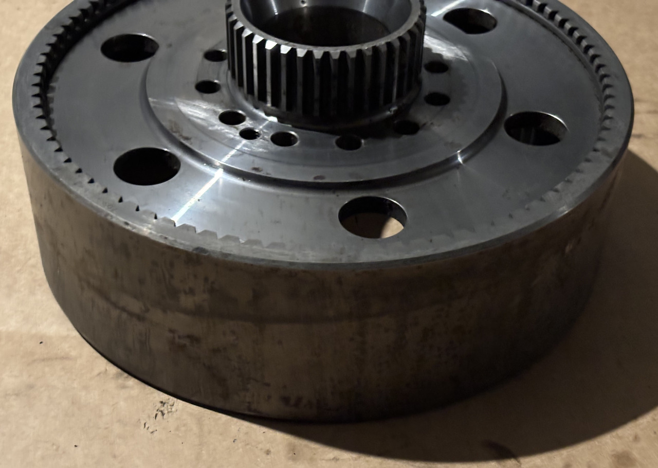 Massey Ferguson John Deere Dana Spicer Koło Zębate Wieniec F835300020330 L204844 V63139900 - Final drive for Agricultural machinery: picture 3 Massey Ferguson John Deere Dana Spicer Koło Zębate Wieniec F835300020330 L204844 V63139900 - Final drive for Agricultural machinery: picture 3