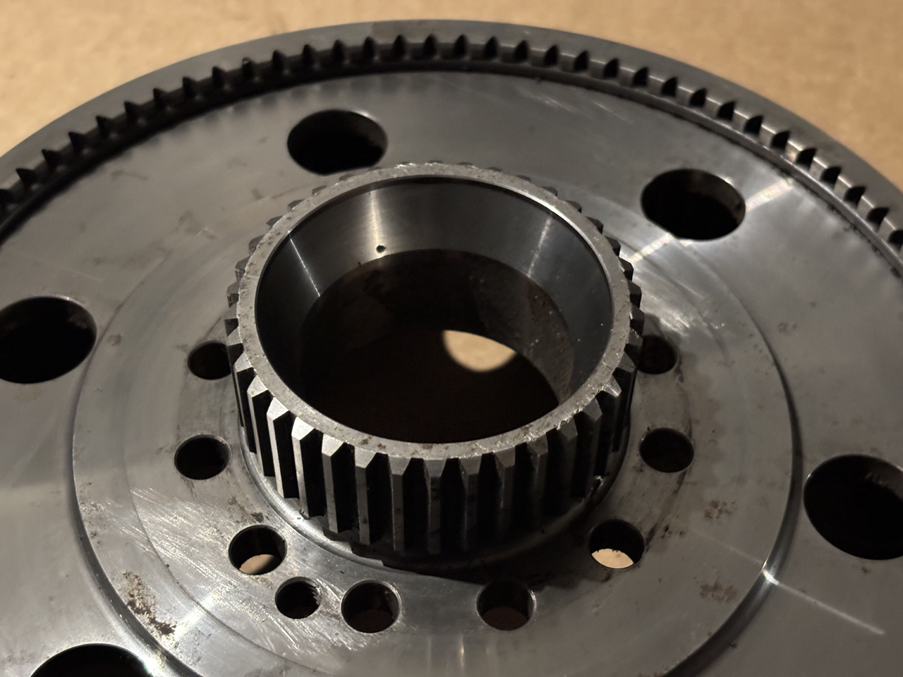 Massey Ferguson John Deere Dana Spicer Koło Zębate Wieniec F835300020330 L204844 V63139900 - Final drive for Agricultural machinery: picture 2 Massey Ferguson John Deere Dana Spicer Koło Zębate Wieniec F835300020330 L204844 V63139900 - Final drive for Agricultural machinery: picture 2