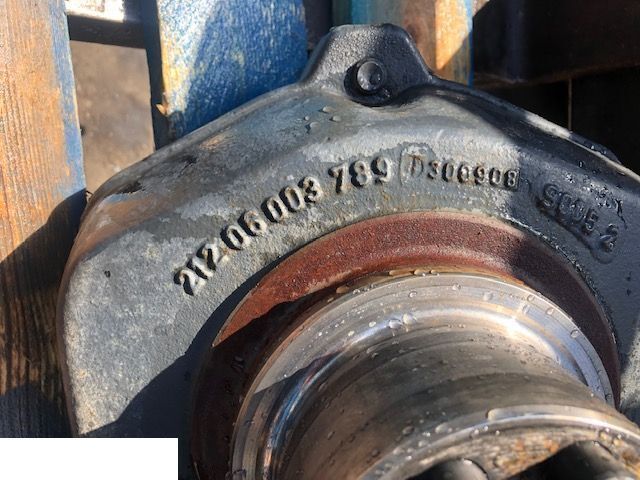 Massey Ferguson - Zwrotnica - Steering knuckle for Agricultural machinery: picture 3 Massey Ferguson - Zwrotnica - Steering knuckle for Agricultural machinery: picture 3