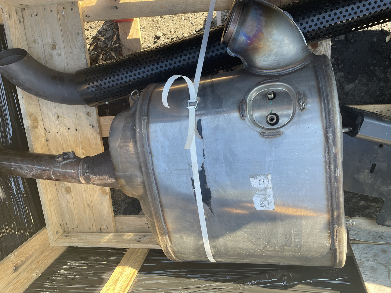 New Holland T7 Case Puma - tłumik 51521186 48139007 - Muffler for Agricultural machinery: picture 1 New Holland T7 Case Puma - tłumik 51521186 48139007 - Muffler for Agricultural machinery: picture 1