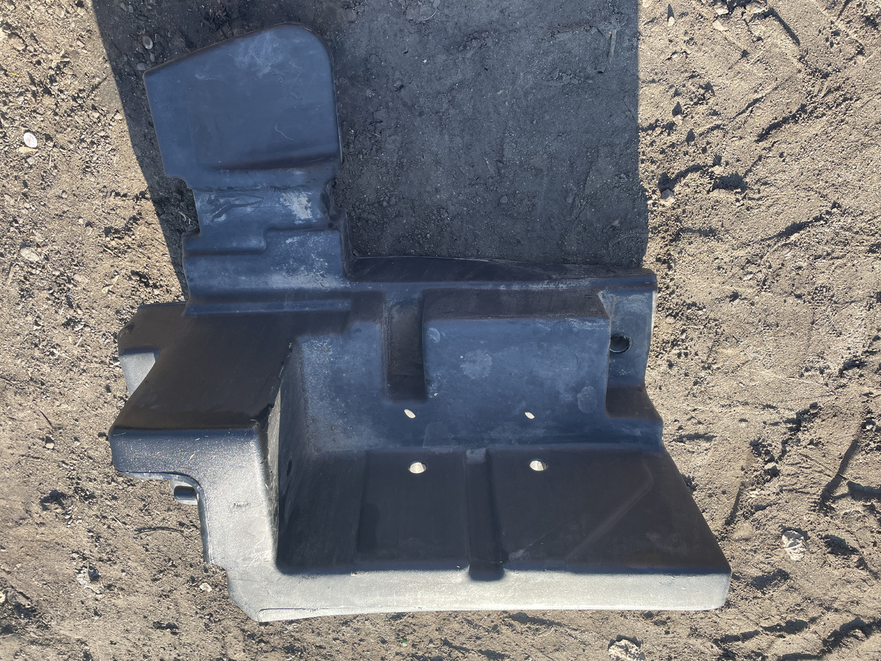 New Holland T7 - zbiornik paliwa 84601120 - Fuel processing/ Fuel delivery for Agricultural machinery: picture 1 New Holland T7 - zbiornik paliwa 84601120 - Fuel processing/ Fuel delivery for Agricultural machinery: picture 1