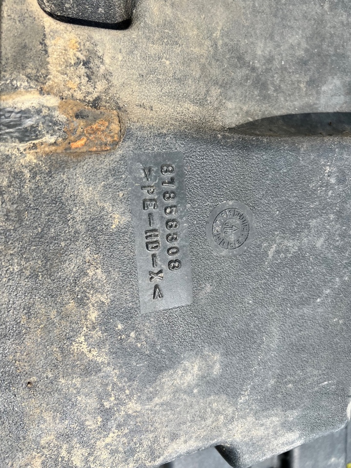 New Holland T80x0 Zbiornik paliwa 87358308 - Fuel tank for Agricultural machinery: picture 2 New Holland T80x0 Zbiornik paliwa 87358308 - Fuel tank for Agricultural machinery: picture 2