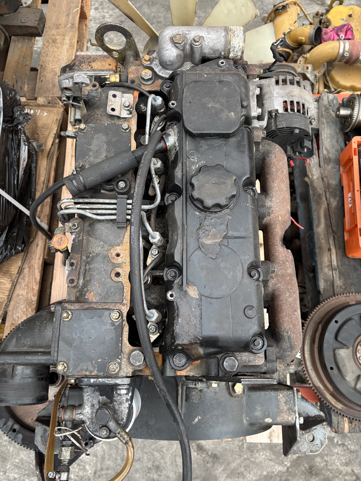 PERKINS 1104.40 JCB ZX RE38103 U321308N Silnik 2158/2000  CZĘŚCI - Engine for Construction machinery: picture 4 PERKINS 1104.40 JCB ZX RE38103 U321308N Silnik 2158/2000  CZĘŚCI - Engine for Construction machinery: picture 4