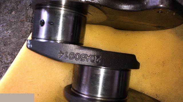 PERKINS Wał korbowy 1104C-44 1104C-44TA - Crankshaft for Agricultural machinery: picture 1 PERKINS Wał korbowy 1104C-44 1104C-44TA - Crankshaft for Agricultural machinery: picture 1