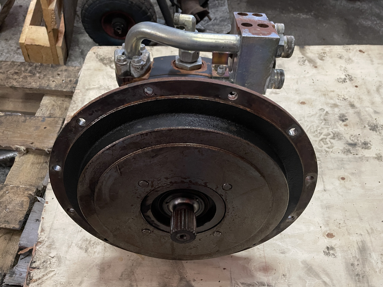 Pompa jazdy hydrostat Sauer Danfoss 521960 TMP-089 NFPE - Hydraulic pump for Agricultural machinery: picture 1 Pompa jazdy hydrostat Sauer Danfoss 521960 TMP-089 NFPE - Hydraulic pump for Agricultural machinery: picture 1