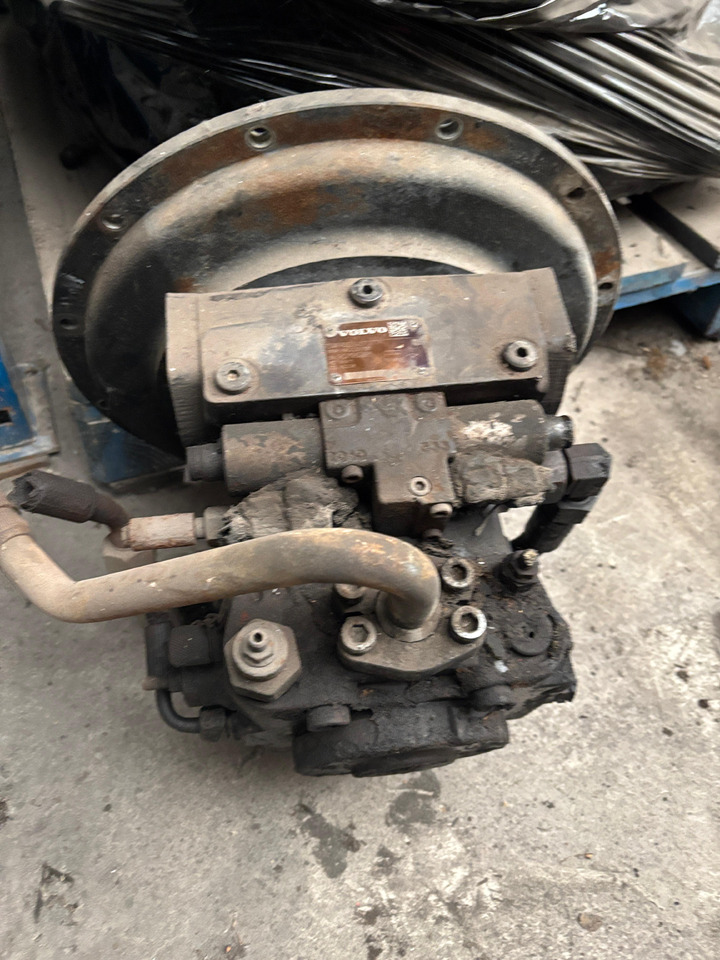 VOLVO L30 L30G Pompa hydrauliczna 15222842 R902207155 - Hydraulic pump for Agricultural machinery: picture 1 VOLVO L30 L30G Pompa hydrauliczna 15222842 R902207155 - Hydraulic pump for Agricultural machinery: picture 1