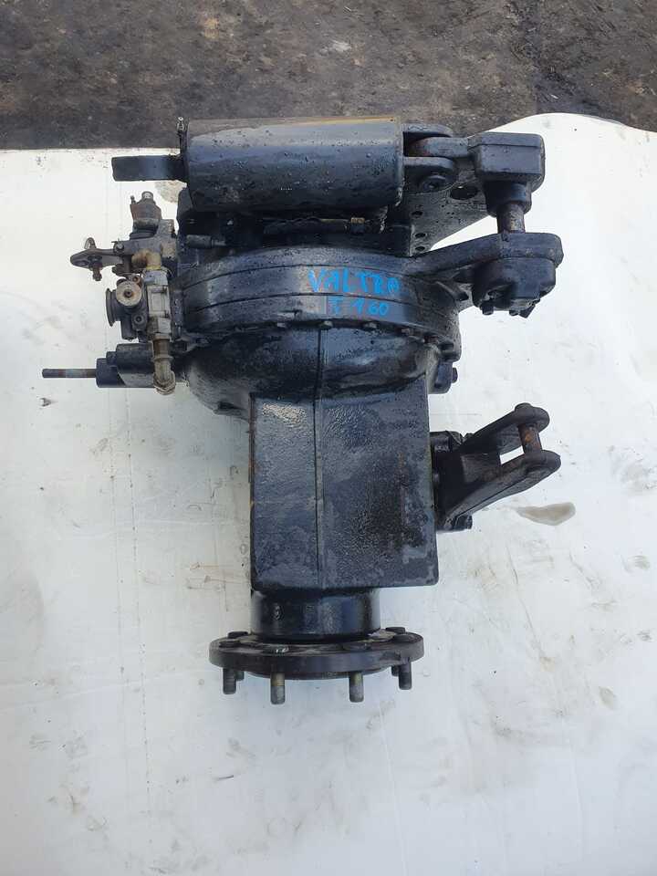 Valtra T170 - Zwolnica - Zwrotnica - Półoś - Skrzynia - Silnik - Siłowniki - Tylny WOM - Steering knuckle for Agricultural machinery: picture 2 Valtra T170 - Zwolnica - Zwrotnica - Półoś - Skrzynia - Silnik - Siłowniki - Tylny WOM - Steering knuckle for Agricultural machinery: picture 2