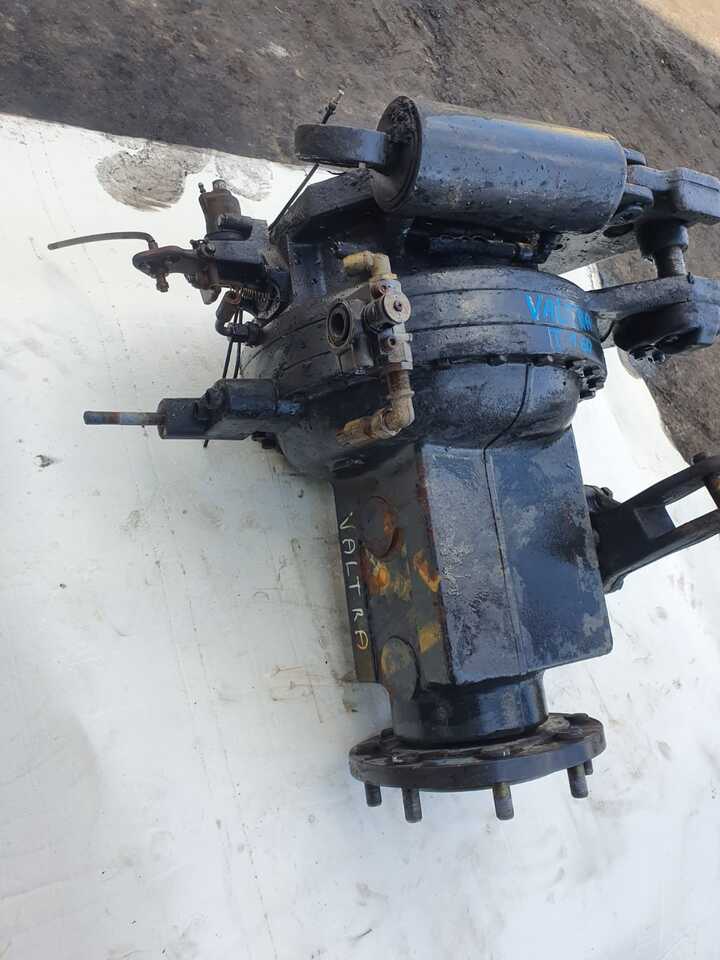 Valtra T170 - Zwolnica - Zwrotnica - Półoś - Skrzynia - Silnik - Siłowniki - Tylny WOM - Steering knuckle for Agricultural machinery: picture 1 Valtra T170 - Zwolnica - Zwrotnica - Półoś - Skrzynia - Silnik - Siłowniki - Tylny WOM - Steering knuckle for Agricultural machinery: picture 1