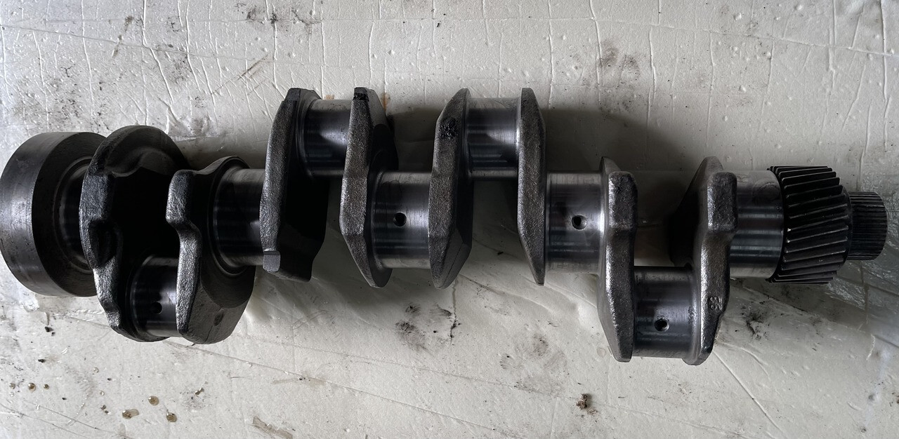 Wał korbowy Perkins 1104C-44T RG RJ 072-154 ZZ90237 - Crankshaft for Agricultural machinery: picture 1 Wał korbowy Perkins 1104C-44T RG RJ 072-154 ZZ90237 - Crankshaft for Agricultural machinery: picture 1
