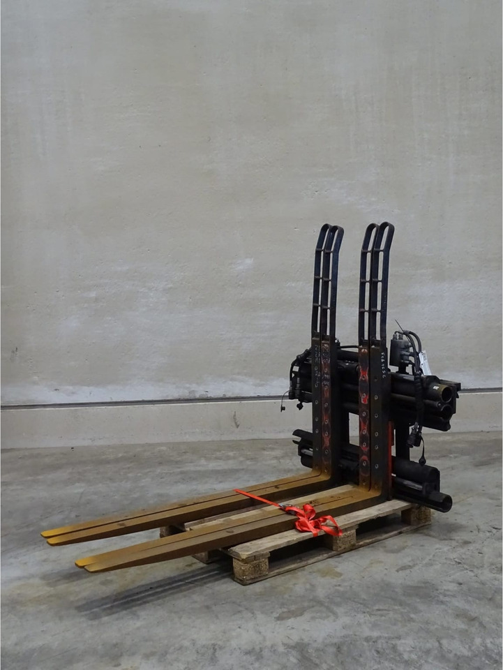 Durwen Double pallet clamp FEM3 DPK30C - Attachment for Material handling equipment: picture 1 Durwen Double pallet clamp FEM3 DPK30C - Attachment for Material handling equipment: picture 1
