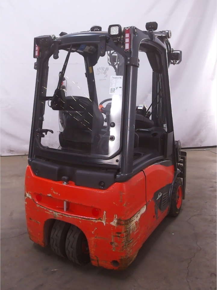 Linde E16C-02 - Electric forklift: picture 3 Linde E16C-02 - Electric forklift: picture 3