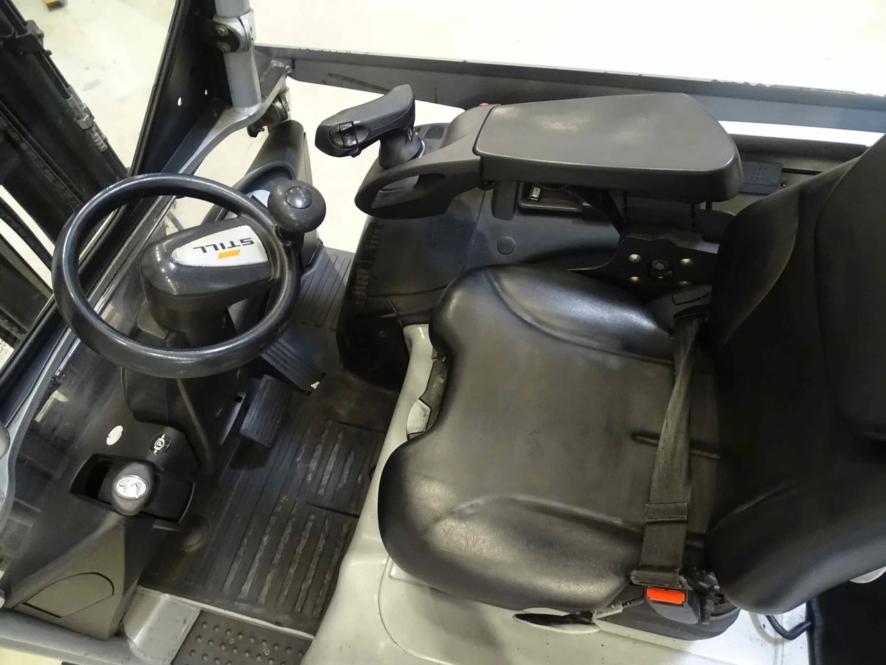 STILL RX20-16P/DriveIn - Electric forklift: picture 4 STILL RX20-16P/DriveIn - Electric forklift: picture 4