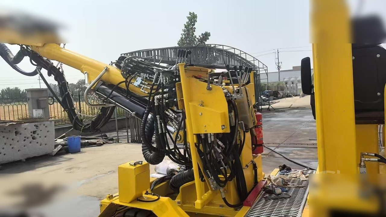 2014 ATLAS COPCO BOOMER 281 - Directional boring machine: picture 4 2014 ATLAS COPCO BOOMER 281 - Directional boring machine: picture 4