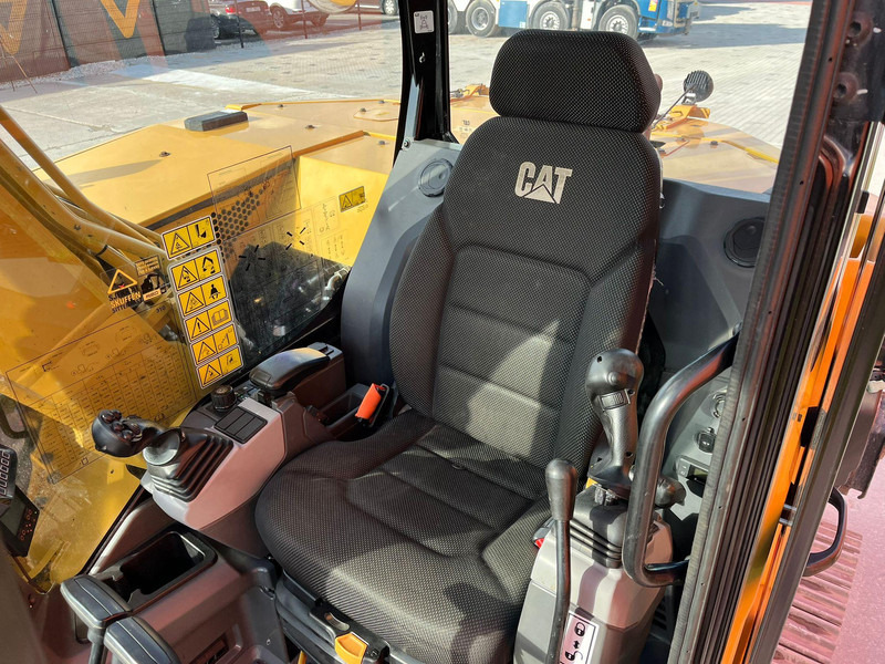 Leasing of Caterpillar 310-07 + 2 BUCKETS / ROTOTILT / AC / CENTRAL LUBRICATION Caterpillar 310-07 + 2 BUCKETS / ROTOTILT / AC / CENTRAL LUBRICATION: picture 18
