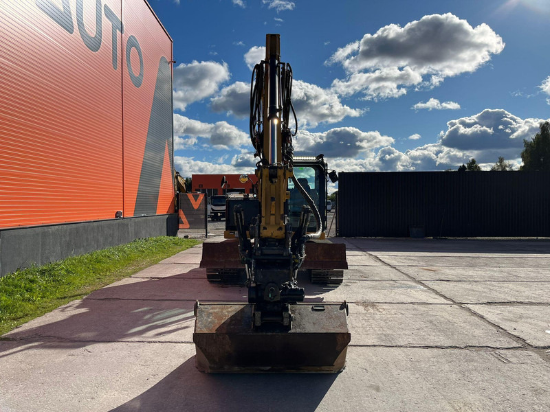 Caterpillar 310-07 + 2 BUCKETS / ROTOTILT / AC / CENTRAL LUBRICATION - Crawler excavator: picture 3 Caterpillar 310-07 + 2 BUCKETS / ROTOTILT / AC / CENTRAL LUBRICATION - Crawler excavator: picture 3