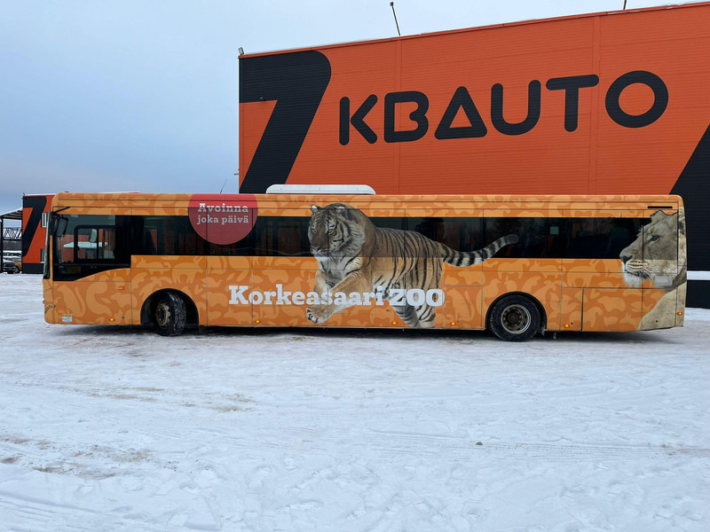 Iveco Crossway LE 4x2 41 SEATS / AC / AUXILIARY HEATER - City bus: picture 4 Iveco Crossway LE 4x2 41 SEATS / AC / AUXILIARY HEATER - City bus: picture 4