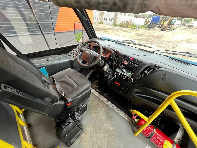 Interior photo 1: City bus Iveco KAPENA THESI 2 PCS AVAILABLE / CNG ! / 27 SEATS + 5 STANDING / AC