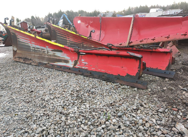 Mählers SP14/45B SIDE WING PLOW / KÜLJE SAHK - Snow removal vehicle: picture 1 Mählers SP14/45B SIDE WING PLOW / KÜLJE SAHK - Snow removal vehicle: picture 1