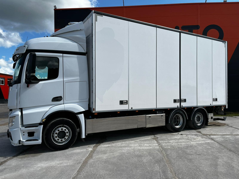Leasing of Mercedes-Benz Actros 2551 6x2*4 BOX L=7401mm Mercedes-Benz Actros 2551 6x2*4 BOX L=7401mm: picture 9