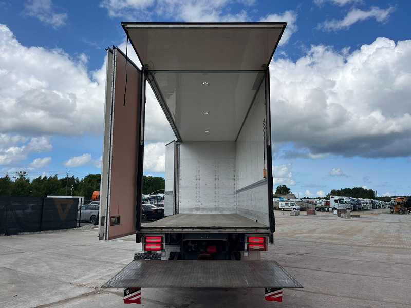 Leasing of Mercedes-Benz Actros 2551 6x2*4 BOX L=7401mm Mercedes-Benz Actros 2551 6x2*4 BOX L=7401mm: picture 14