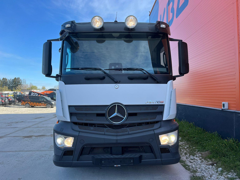 Mercedes-Benz Antos 2535 6x2*4 CHASSIS L=7788 mm - Container transporter/ Swap body truck: picture 3 Mercedes-Benz Antos 2535 6x2*4 CHASSIS L=7788 mm - Container transporter/ Swap body truck: picture 3