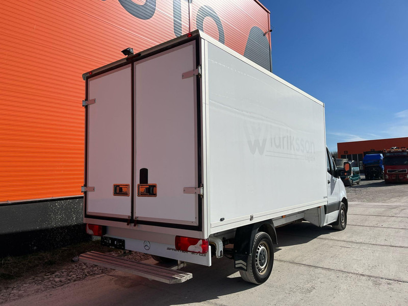 Mercedes-Benz Sprinter 317 CDI XARIOS 350 / BOX L=4195 mm - Refrigerated van: picture 5 Mercedes-Benz Sprinter 317 CDI XARIOS 350 / BOX L=4195 mm - Refrigerated van: picture 5