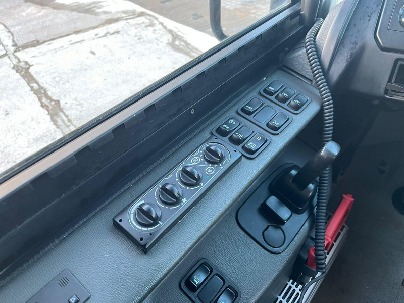 City bus Scania K 320 Citywide LE 4x2 40 SEATS / AC / AUXILIARY HEATER / WHEELCHAIR RAMP: picture 14 City bus Scania K 320 Citywide LE 4x2 40 SEATS / AC / AUXILIARY HEATER / WHEELCHAIR RAMP: picture 14