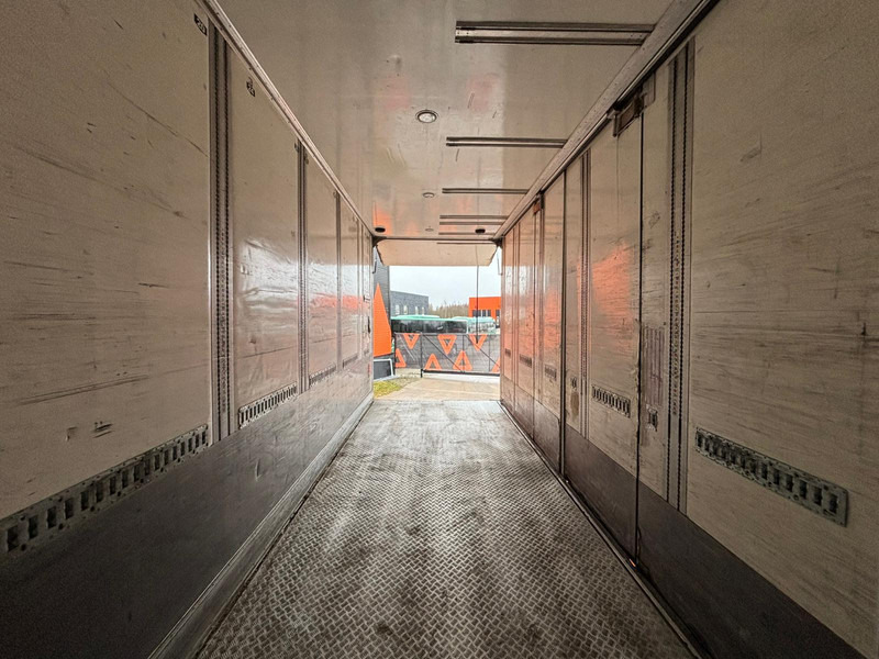 Box truck Scania R 500 6x2*4 RETARDER / BOX L=7384 mm: picture 14 Box truck Scania R 500 6x2*4 RETARDER / BOX L=7384 mm: picture 14