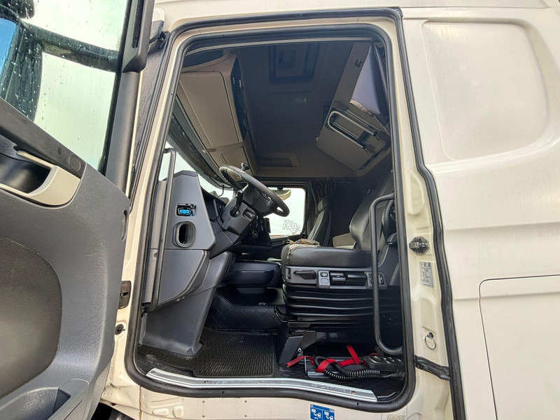 Leasing of Scania R 580 6x2*4 FOR SALE AS CHASSIS / CHASSIS L=7300 mm Scania R 580 6x2*4 FOR SALE AS CHASSIS / CHASSIS L=7300 mm: picture 18 Leasing of Scania R 580 6x2*4 FOR SALE AS CHASSIS / CHASSIS L=7300 mm Scania R 580 6x2*4 FOR SALE AS CHASSIS / CHASSIS L=7300 mm: picture 18