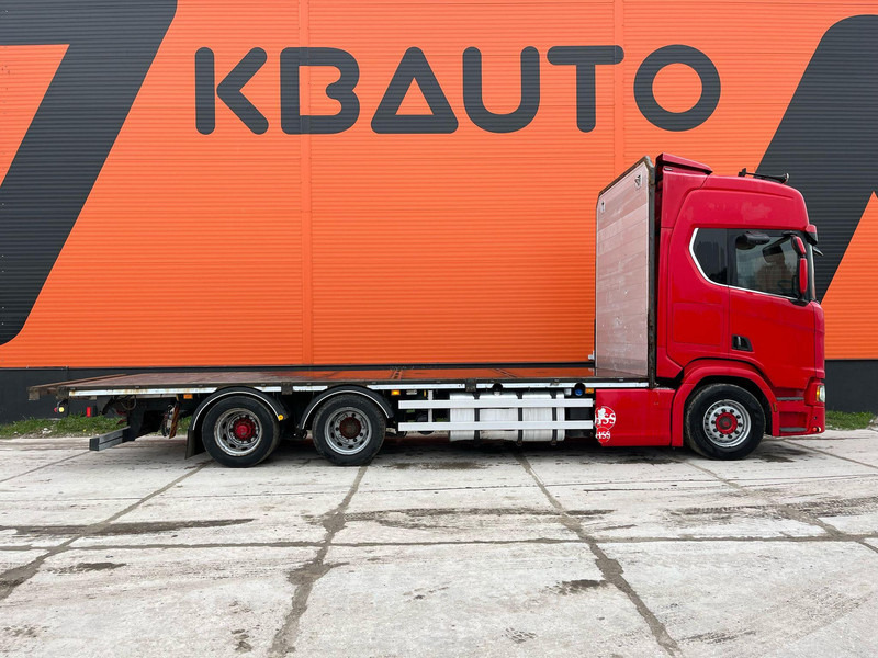 Scania R 580 6x2 RETARDER / 9 TON FRONT AXLE / PLATFORM L=7402 mm - Dropside/ Flatbed truck: picture 5 Scania R 580 6x2 RETARDER / 9 TON FRONT AXLE / PLATFORM L=7402 mm - Dropside/ Flatbed truck: picture 5
