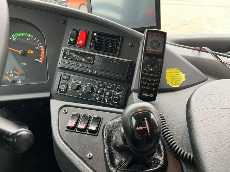 Leasing of Setra S 417 UL 6x2*4 AC / AUXILIARY HEATER / WHEELCHAIR LIFT Setra S 417 UL 6x2*4 AC / AUXILIARY HEATER / WHEELCHAIR LIFT: picture 12