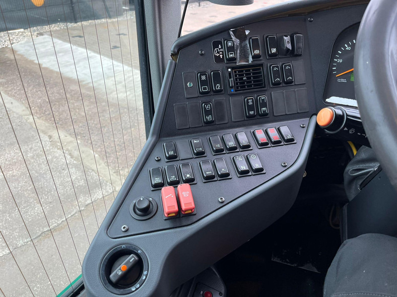 Leasing of Setra S 417 UL 6x2*4 AC / AUXILIARY HEATER / WHEELCHAIR LIFT Setra S 417 UL 6x2*4 AC / AUXILIARY HEATER / WHEELCHAIR LIFT: picture 13