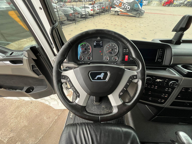 Tractor unit MAN TGX 28.500 6x2 XXL CAB / INTARDER / DOUBLE BOGIE: picture 15