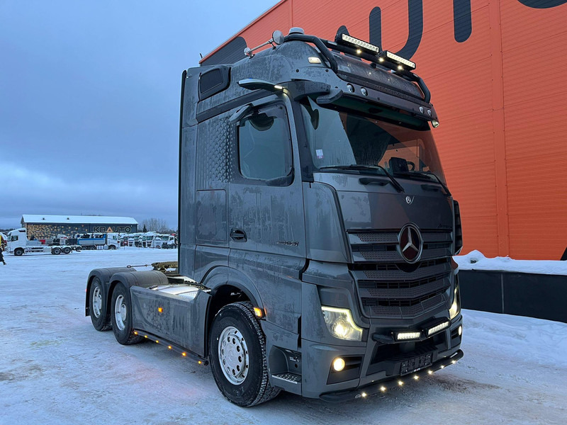 Mercedes-Benz Actros 2863 6x4 BIG SPACE CAB / RETARDER - Tractor unit: picture 4 Mercedes-Benz Actros 2863 6x4 BIG SPACE CAB / RETARDER - Tractor unit: picture 4