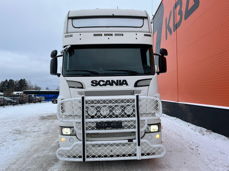 Scania R 560 6x2 RETARDER / DOUBLE BOGIE - Tractor unit: picture 3 Scania R 560 6x2 RETARDER / DOUBLE BOGIE - Tractor unit: picture 3