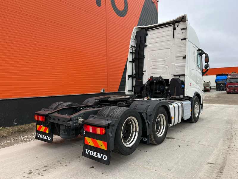Volvo FH 500 6x2 GLOBE XL / DOUBLE BOGIE - Tractor unit: picture 5 Volvo FH 500 6x2 GLOBE XL / DOUBLE BOGIE - Tractor unit: picture 5