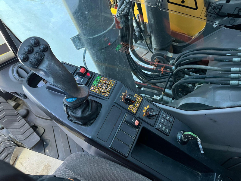 Leasing of Volvo ECR 355 EL 3D / AC / CENTRAL LUBRICATION Volvo ECR 355 EL 3D / AC / CENTRAL LUBRICATION: picture 20