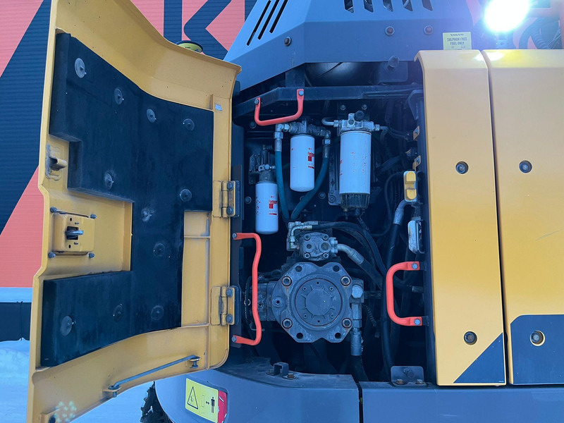 Leasing of Volvo ECR 355 EL 3D / AC / CENTRAL LUBRICATION Volvo ECR 355 EL 3D / AC / CENTRAL LUBRICATION: picture 17