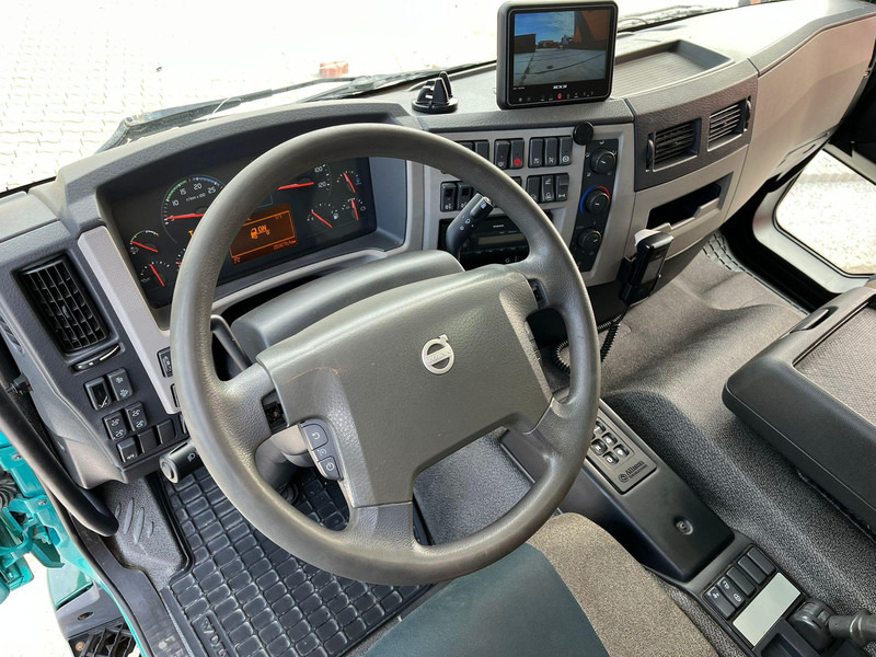 Tipper Volvo FE 350 6x2*4 BOX L=5383 mm: picture 15