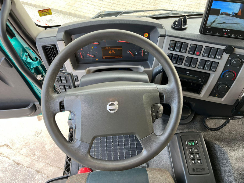 Tipper Volvo FE 350 6x2*4 BOX L=5383 mm: picture 16
