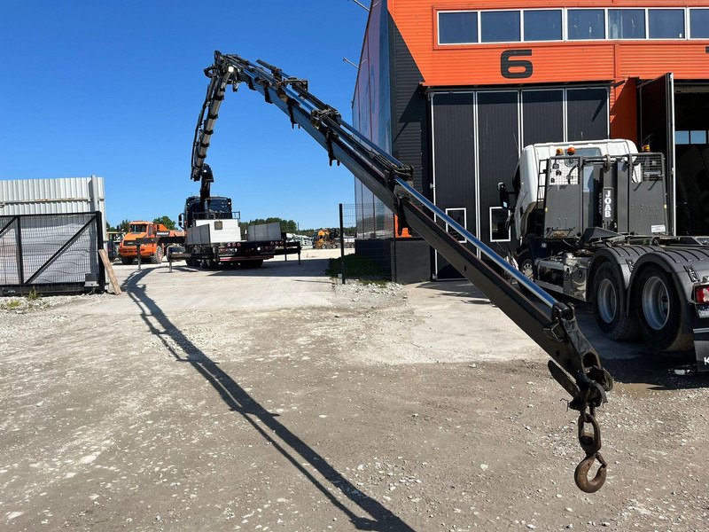 Dropside/ Flatbed truck, Crane truck Volvo FH 16 650 8x2*6 HMF 6020K-RC + JIB / PLATFORM L=6344 mm: picture 10 Dropside/ Flatbed truck, Crane truck Volvo FH 16 650 8x2*6 HMF 6020K-RC + JIB / PLATFORM L=6344 mm: picture 10