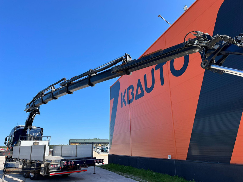 Dropside/ Flatbed truck, Crane truck Volvo FH 16 650 8x2*6 HMF 6020K-RC + JIB / PLATFORM L=6344 mm: picture 11 Dropside/ Flatbed truck, Crane truck Volvo FH 16 650 8x2*6 HMF 6020K-RC + JIB / PLATFORM L=6344 mm: picture 11