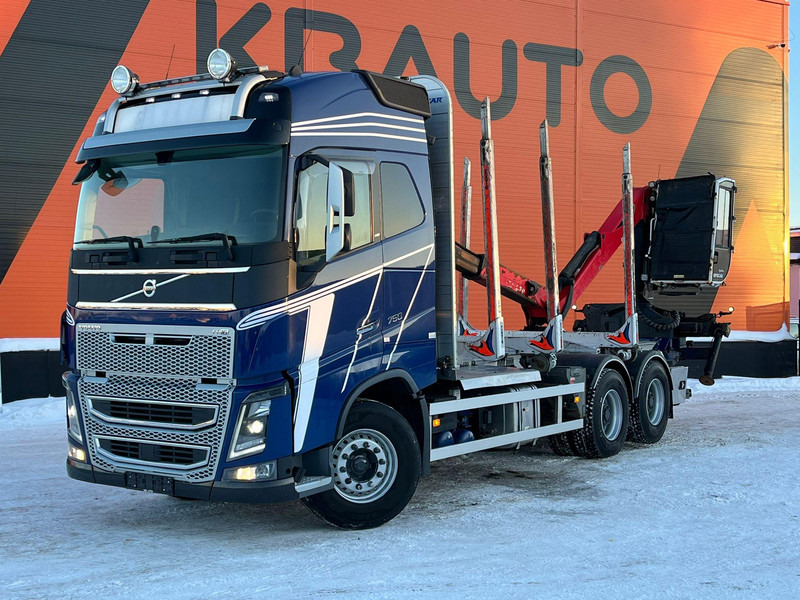 Volvo FH 16 750 6x4 PALFINGER M12L83 / RETARDER / TANDEM AXLE LIFT - Logging truck, Crane truck: picture 2 Volvo FH 16 750 6x4 PALFINGER M12L83 / RETARDER / TANDEM AXLE LIFT - Logging truck, Crane truck: picture 2