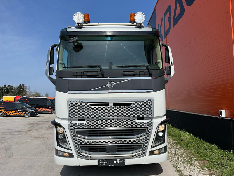 Volvo FH 16 750 6x4 RETARDER / TANDEM AXLE LIFT / BIG AXLES / BOX L=4701 mm - Tipper: picture 3 Volvo FH 16 750 6x4 RETARDER / TANDEM AXLE LIFT / BIG AXLES / BOX L=4701 mm - Tipper: picture 3