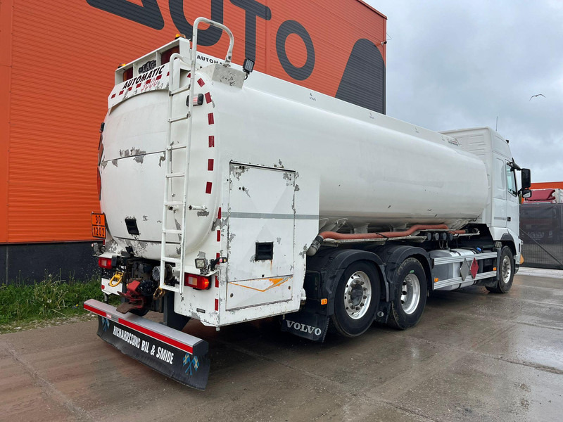 Volvo FH 500 6x2 TANK 18300 l / 4000 + 5000 + 5000 + 4300 l - Tank truck: picture 5 Volvo FH 500 6x2 TANK 18300 l / 4000 + 5000 + 5000 + 4300 l - Tank truck: picture 5