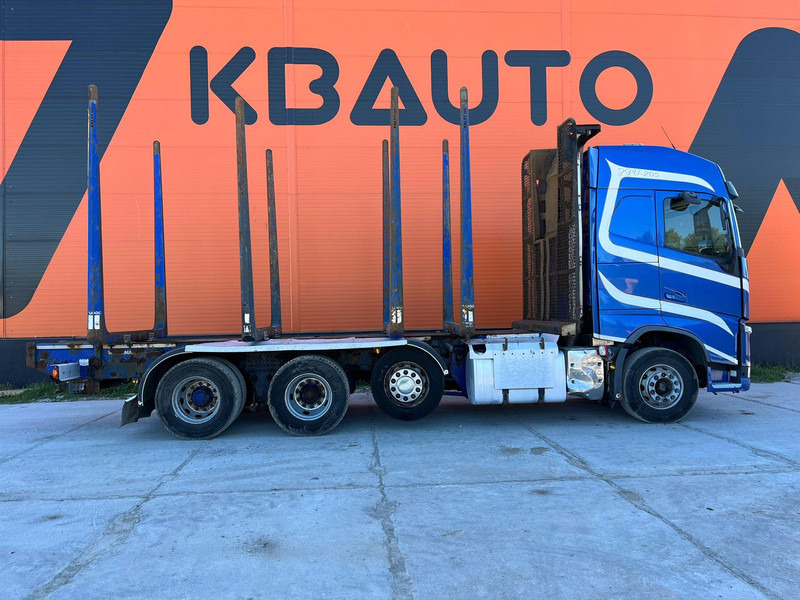 Volvo FH 540 8x4/4 - Logging truck, Crane truck: picture 5 Volvo FH 540 8x4/4 - Logging truck, Crane truck: picture 5