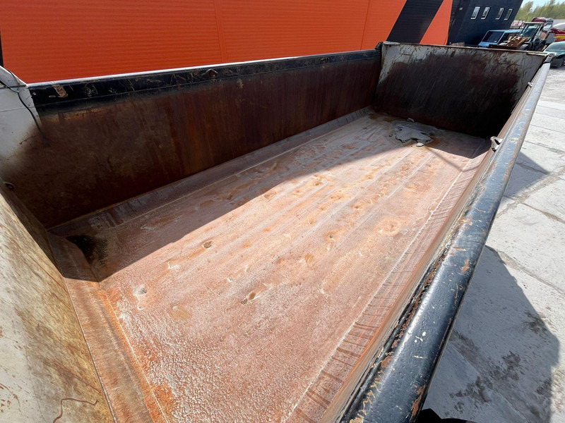 Leasing of Volvo FH 750 8x4*4 UNDERBODY SCRAPER / RETARDER / BOX L=5940 mm Volvo FH 750 8x4*4 UNDERBODY SCRAPER / RETARDER / BOX L=5940 mm: picture 11