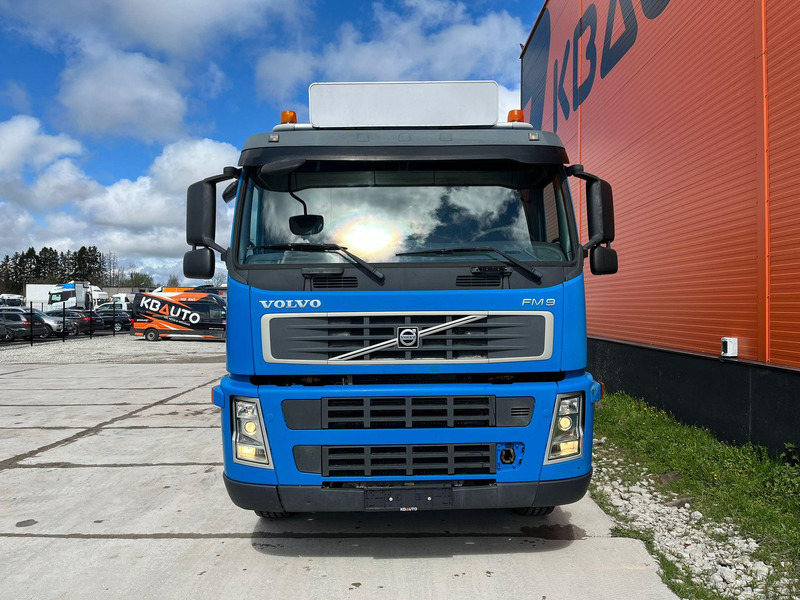 Volvo FM 9 300 6x2*4 HIAB 085D-3 / PLATFORM L=6320 mm - Dropside/ Flatbed truck, Crane truck: picture 3 Volvo FM 9 300 6x2*4 HIAB 085D-3 / PLATFORM L=6320 mm - Dropside/ Flatbed truck, Crane truck: picture 3