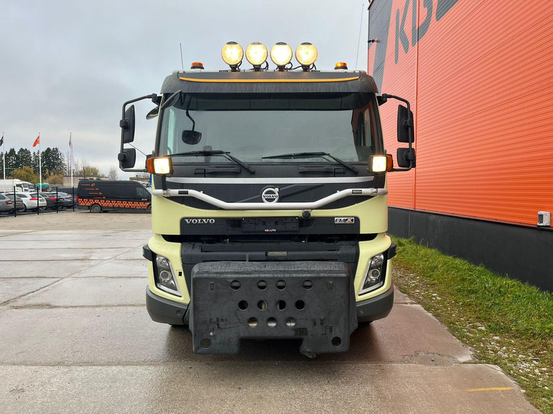 Volvo FMX 500 8x4*4 UNDERBODY SCRAPER / SNOWPLOW EQUIPMENT / BOX L=6203 mm - Tipper: picture 3 Volvo FMX 500 8x4*4 UNDERBODY SCRAPER / SNOWPLOW EQUIPMENT / BOX L=6203 mm - Tipper: picture 3