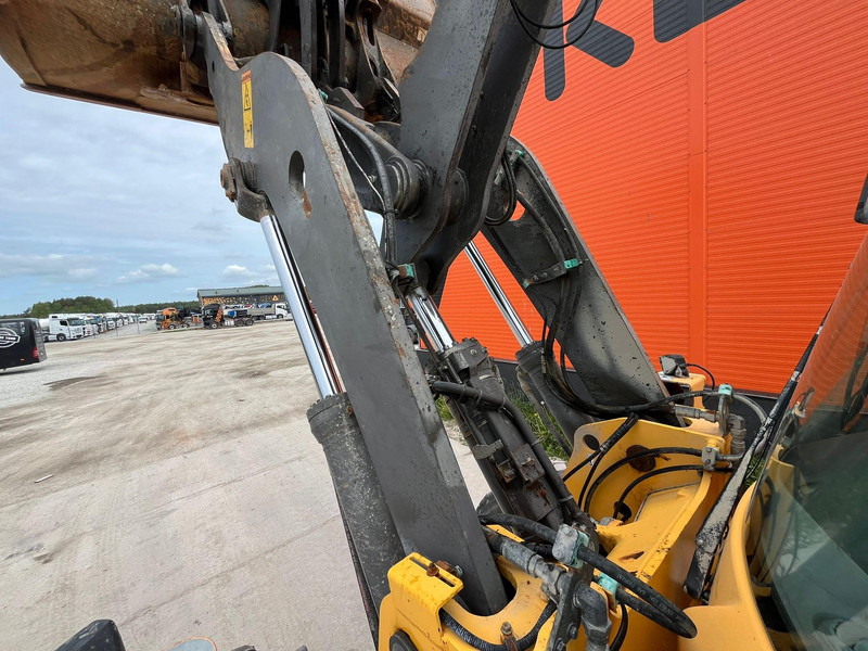 Leasing of Volvo L 90 F 4x4 CENTRAL LUBRICATION / AC Volvo L 90 F 4x4 CENTRAL LUBRICATION / AC: picture 12